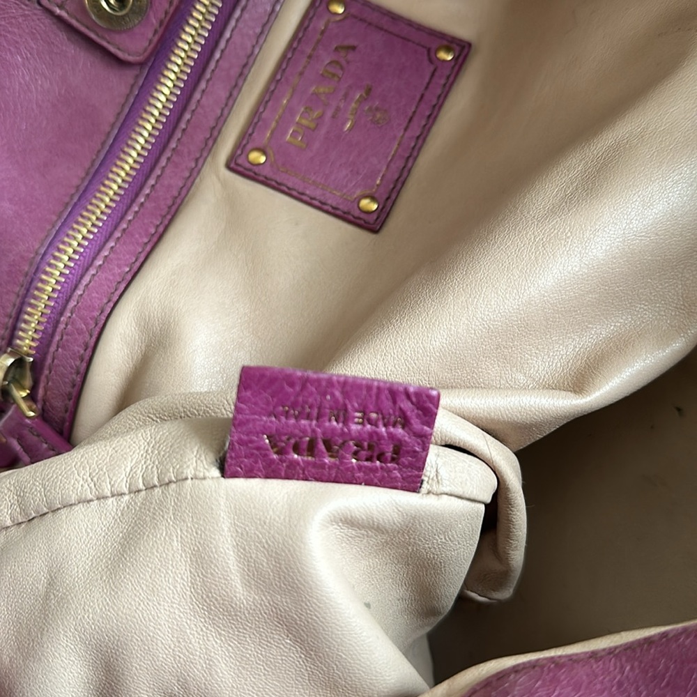 Handbag - Picture 12 of 17